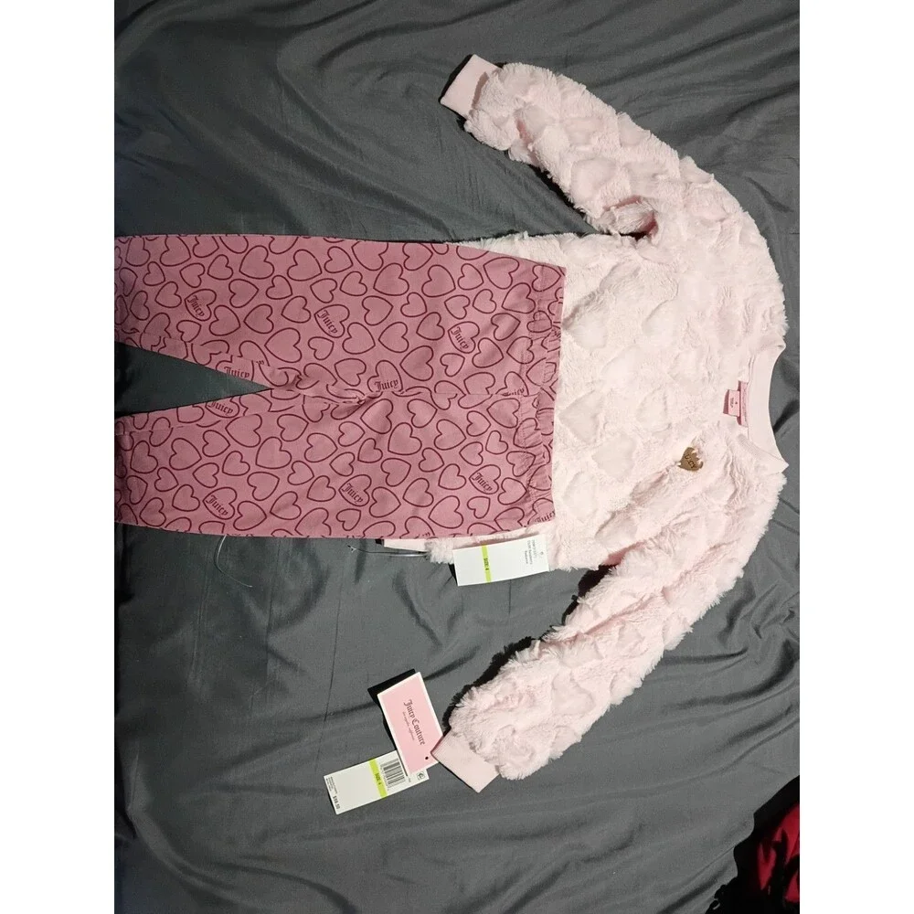 Juicy Couture Size 4 Kids Plush Pink Sweater And Matching Pants